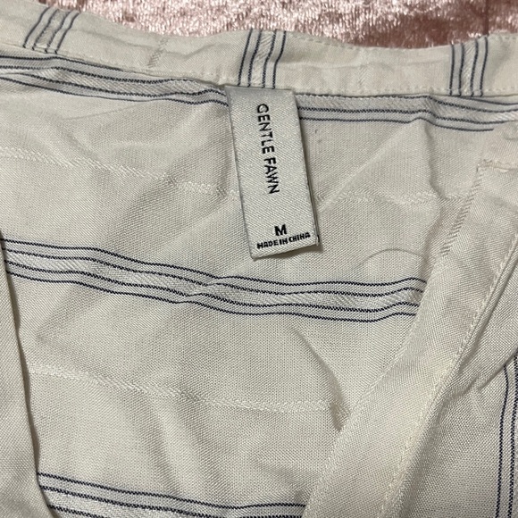 Gentle Fawn Ivory and Navy Blouse - Picture 2 of 9